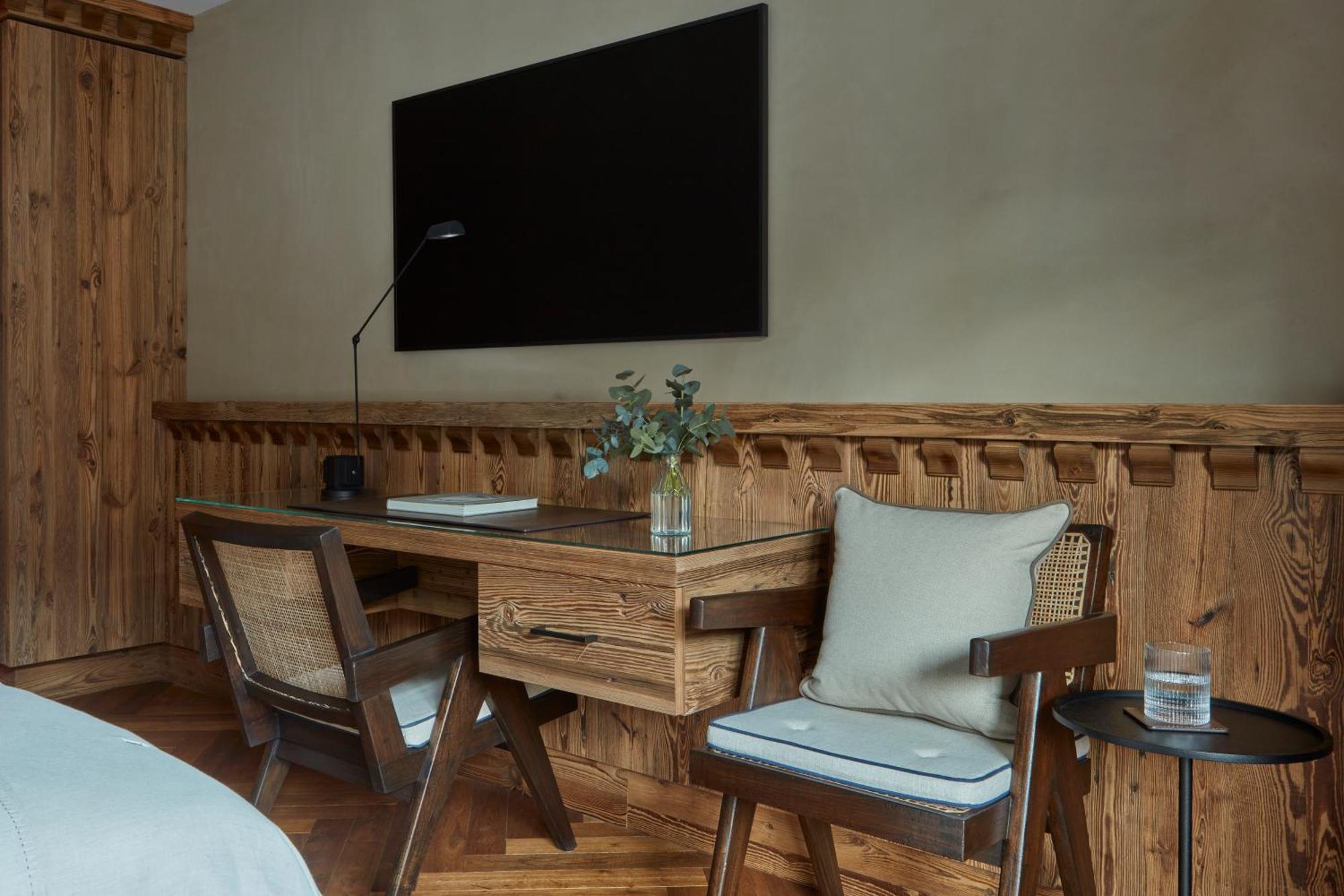 Miiro The Mansard Hotel Гстаад Екстериор снимка