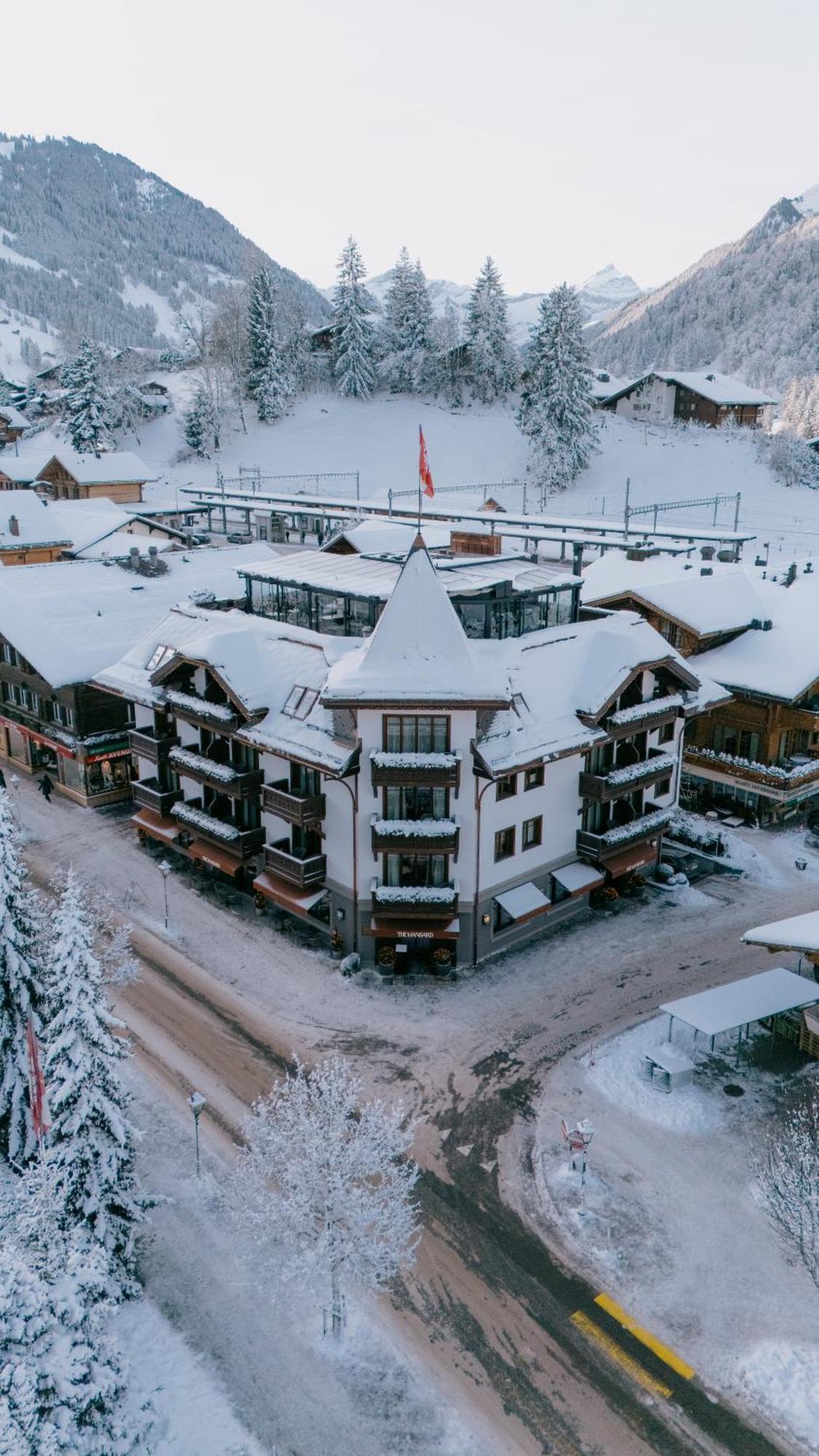 Miiro The Mansard Hotel Гстаад Екстериор снимка