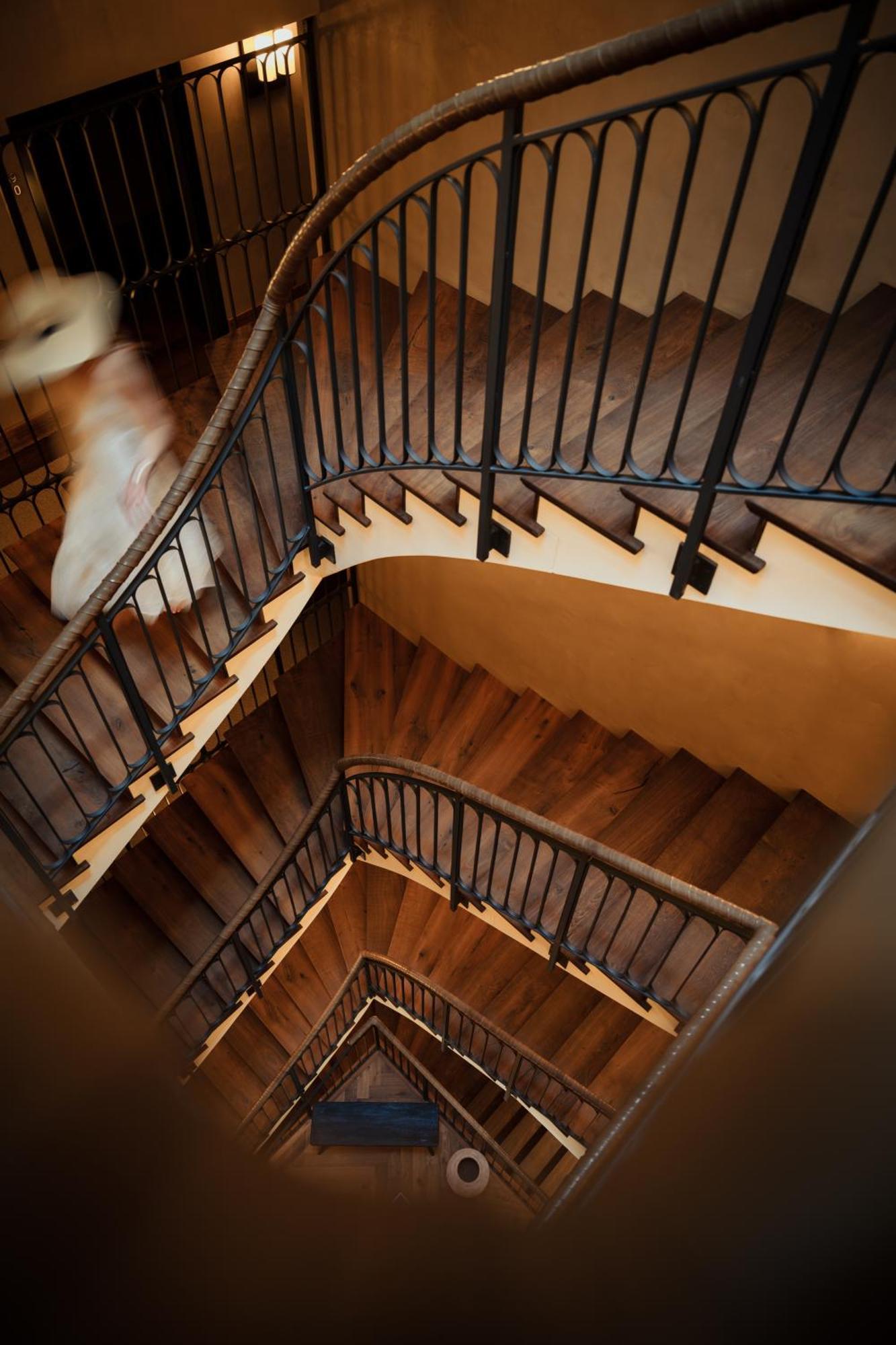 Miiro The Mansard Hotel Гстаад Екстериор снимка